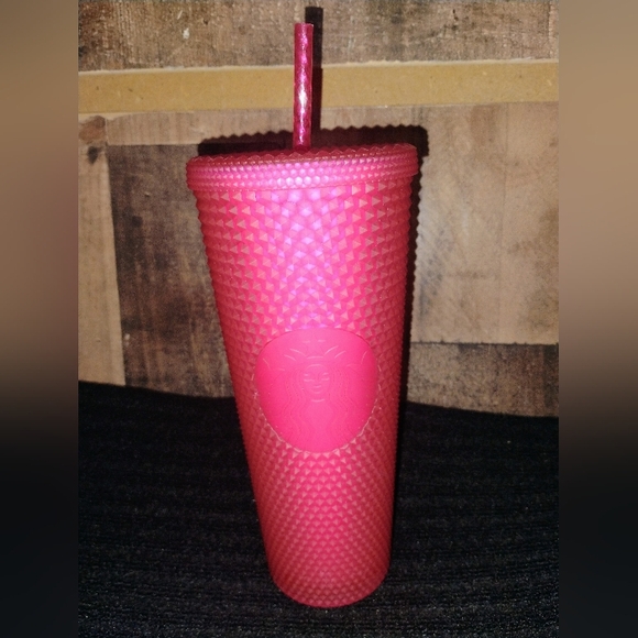 Starbucks 2023 Ruby Jelly Bling Pink Studded Mothers Day 24 oz Tumbler Venti - Picture 1 of 4